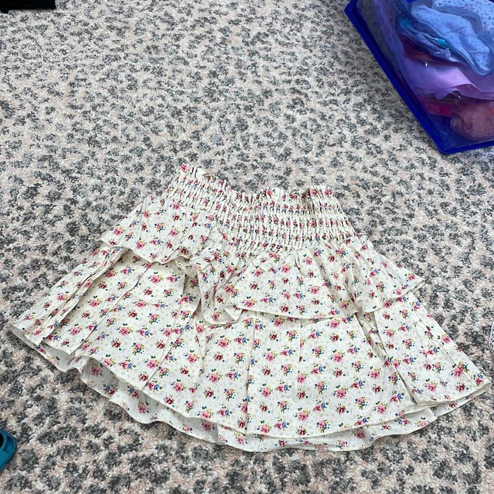 Katie J NYC Brooke floral skirt size medium